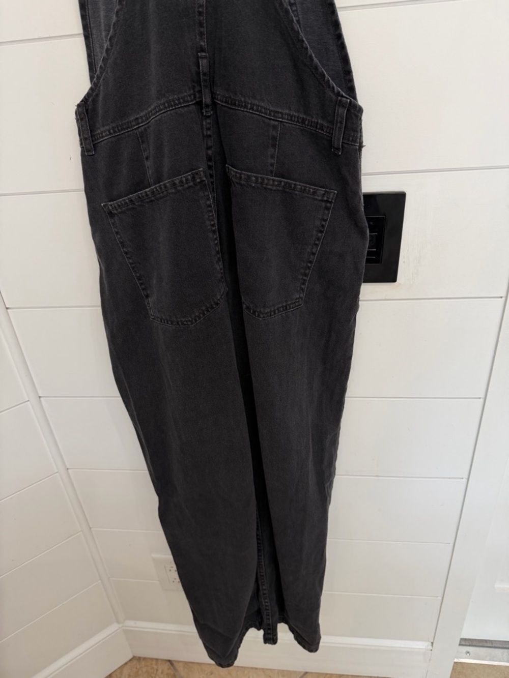 Free People We The Free Black Ziggy Denim Overalls Jumpsuit Size XS 36446 - Picture 10 of 16